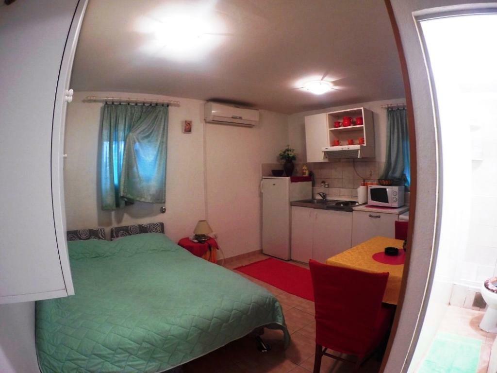 Mini Studio Split Exterior foto